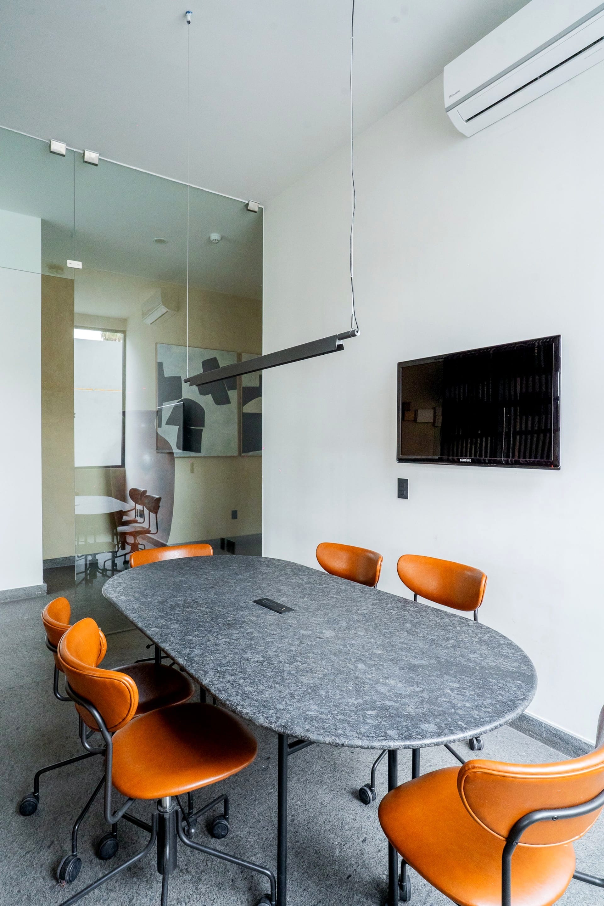 Livify 606 — Comedor