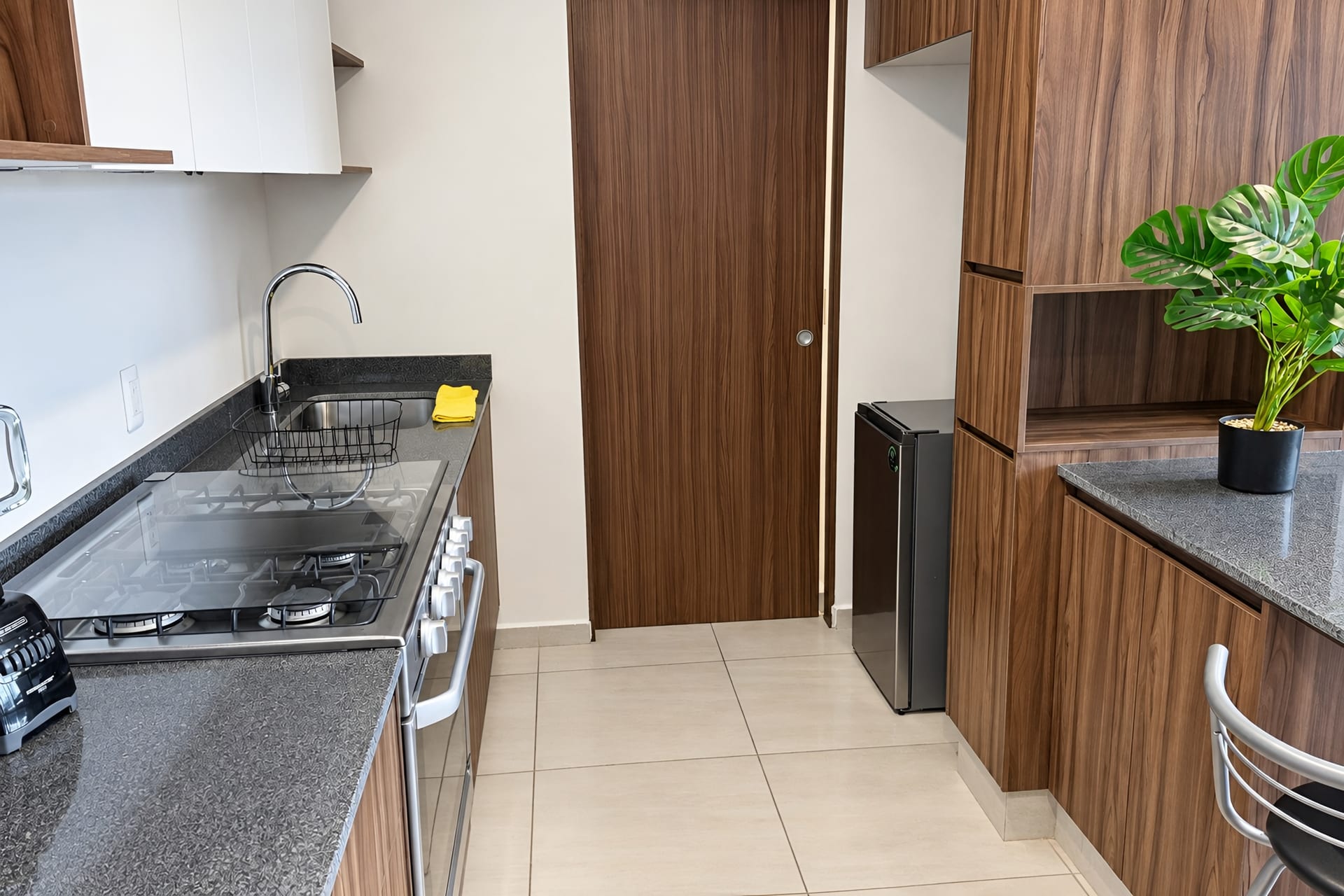 Anuva 204 — Cocina
