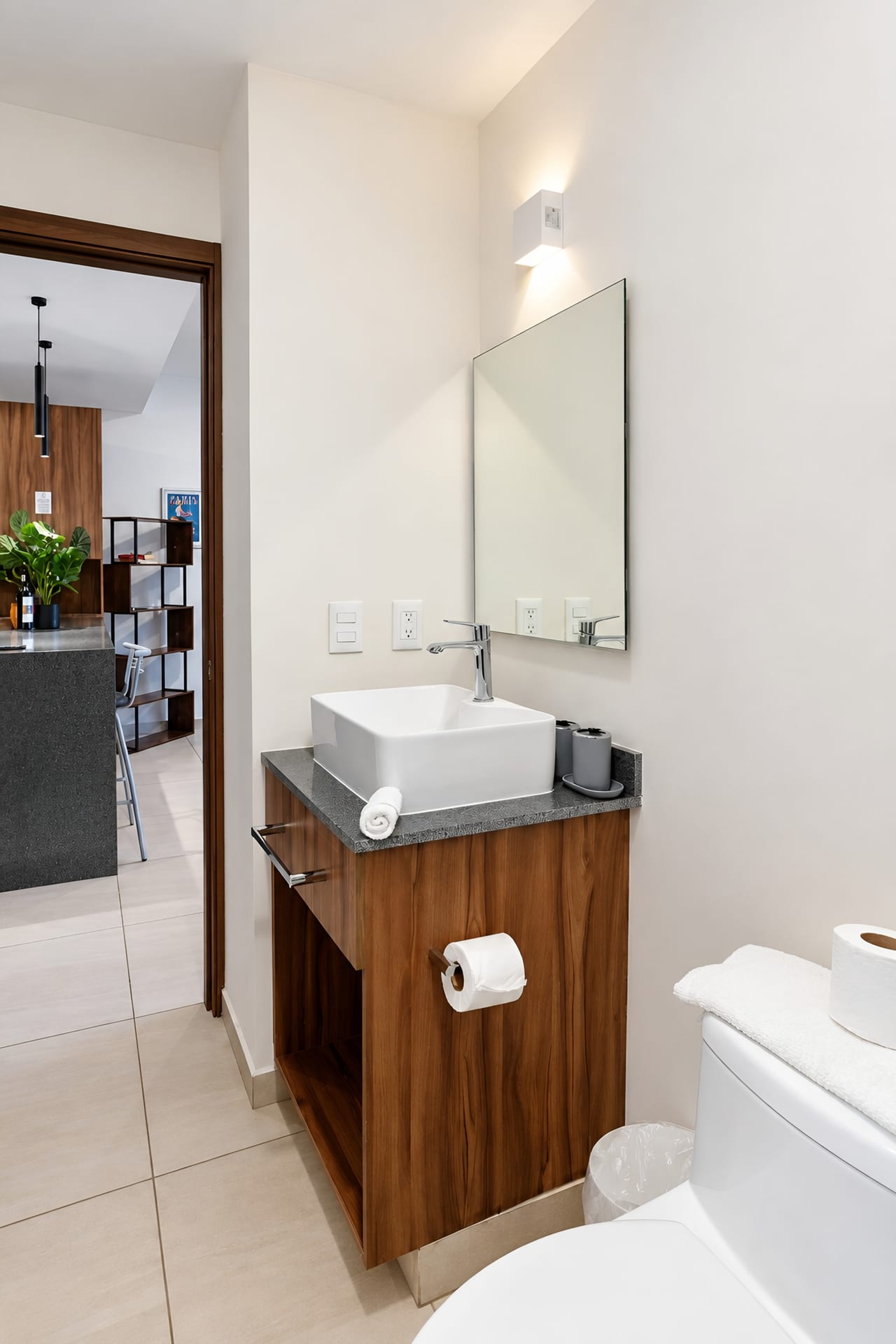 Anuva 204 — Baño