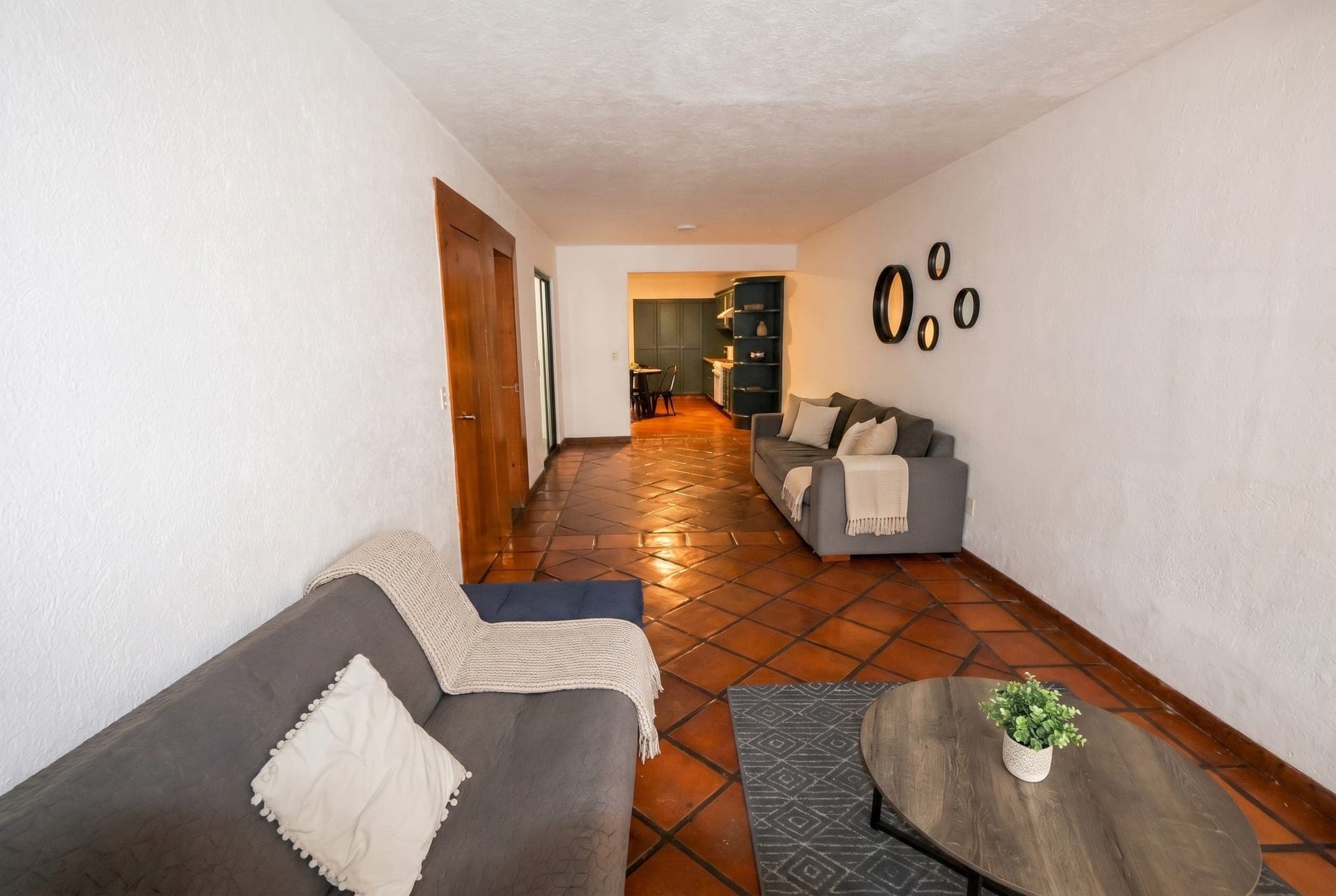 casa-ley-providencia — Sala