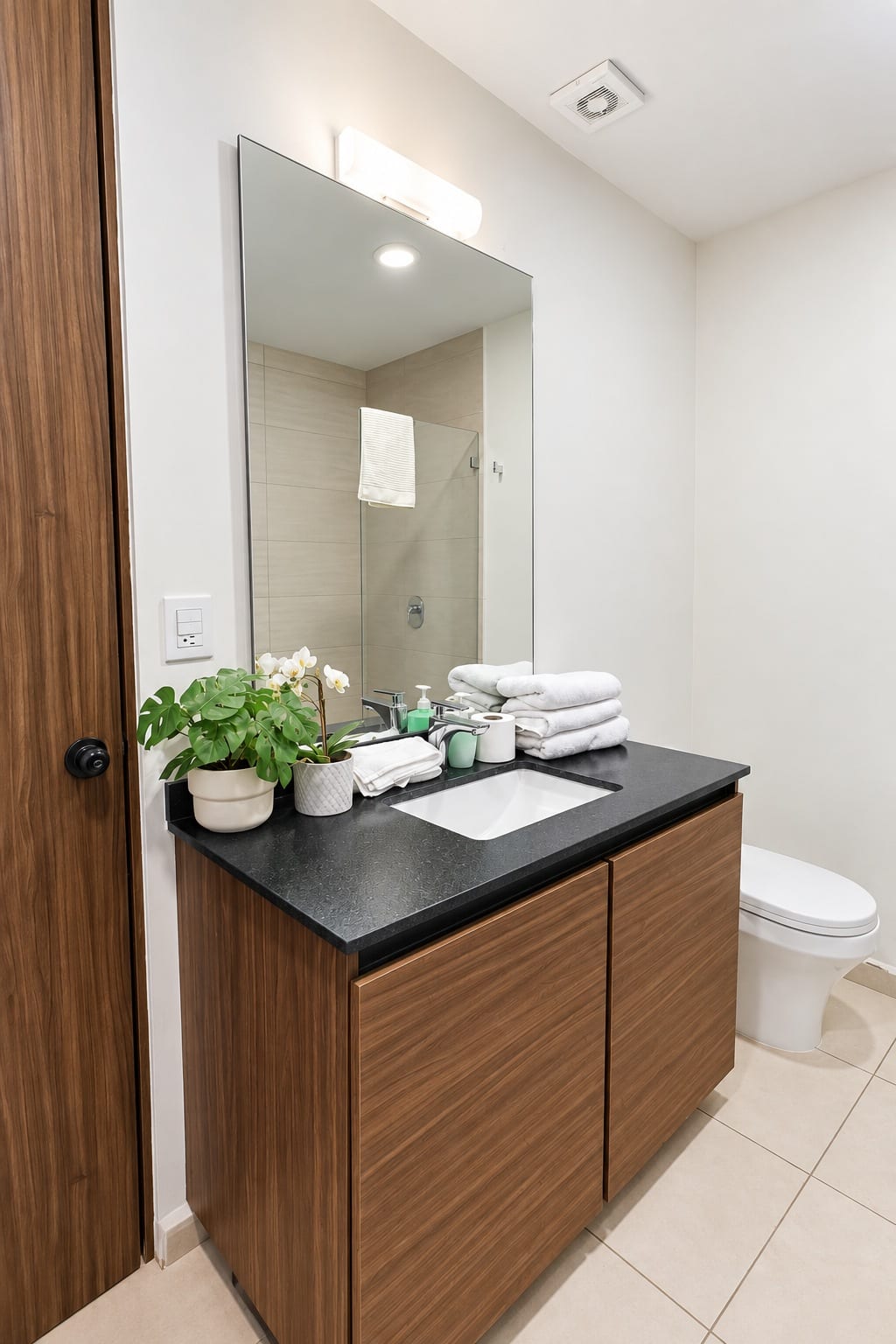 Madison 705 — Baño